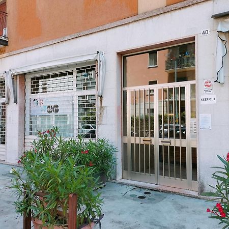 Civico40 Luminoso Appartamento Con Balconi E Garage Privato Verona Eksteriør billede