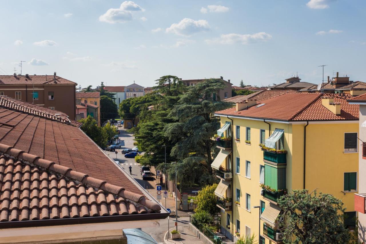 Civico40 Luminoso Appartamento Con Balconi E Garage Privato Verona Eksteriør billede