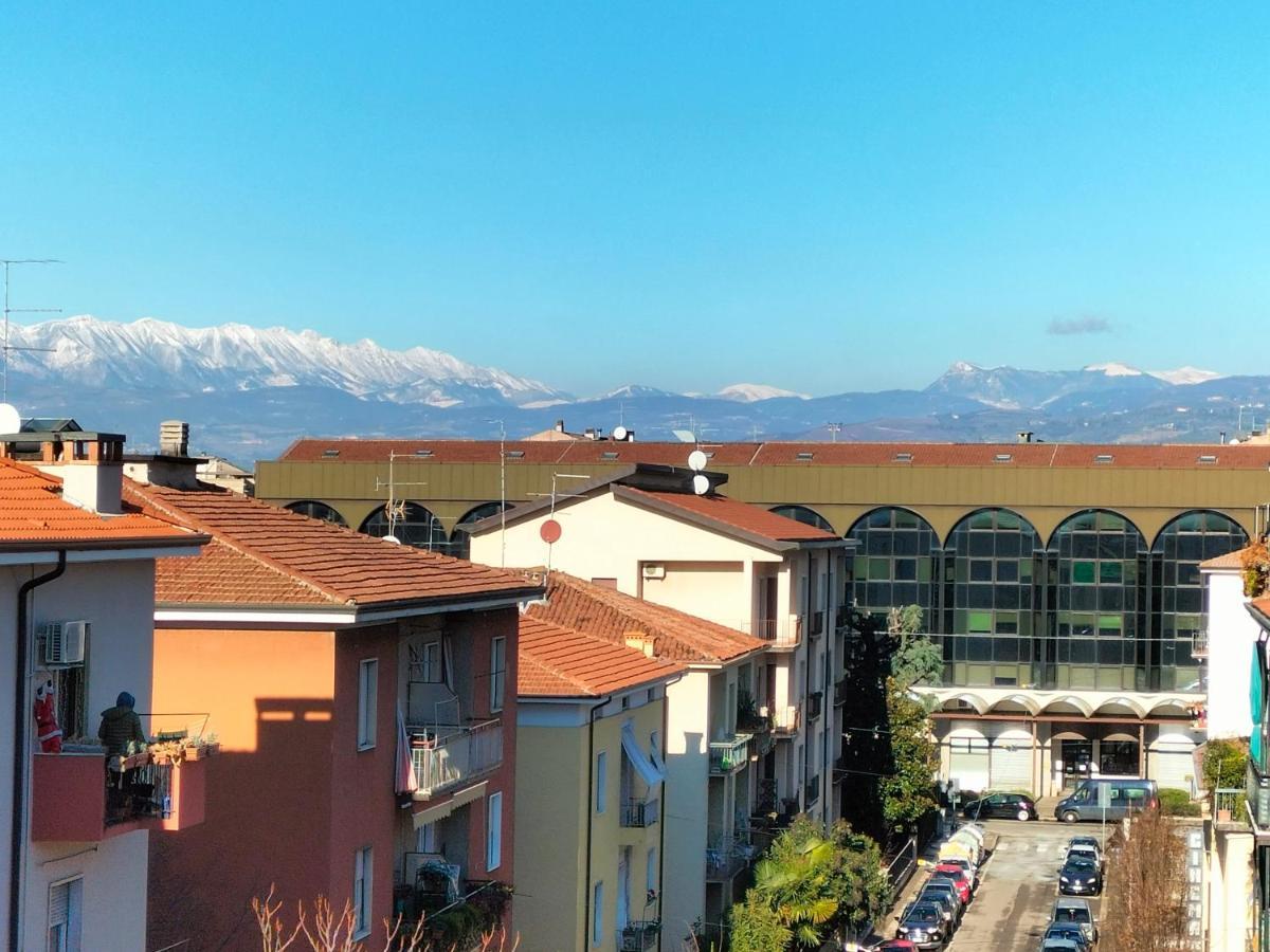 Civico40 Luminoso Appartamento Con Balconi E Garage Privato Verona Eksteriør billede